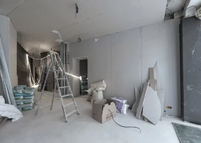 Photo 02 du chantier Boulevard Saint-Germain pour la création de cloisons dans une boutique de carrelage