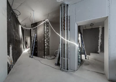 Photo 03 du chantier Boulevard Saint-Germain pour la création de cloisons dans une boutique de carrelage