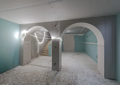 Photo 07 du chantier Boulevard Saint-Germain pour la création de cloisons dans une boutique de carrelage